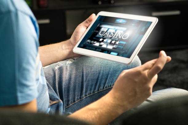 Understanding the Features of Singapore Online Casino